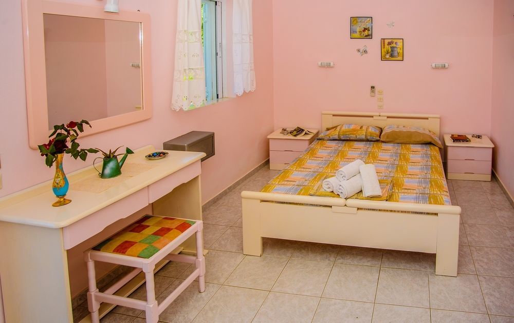 Aloni Studios & Apartments Λάσση Εξωτερικό φωτογραφία