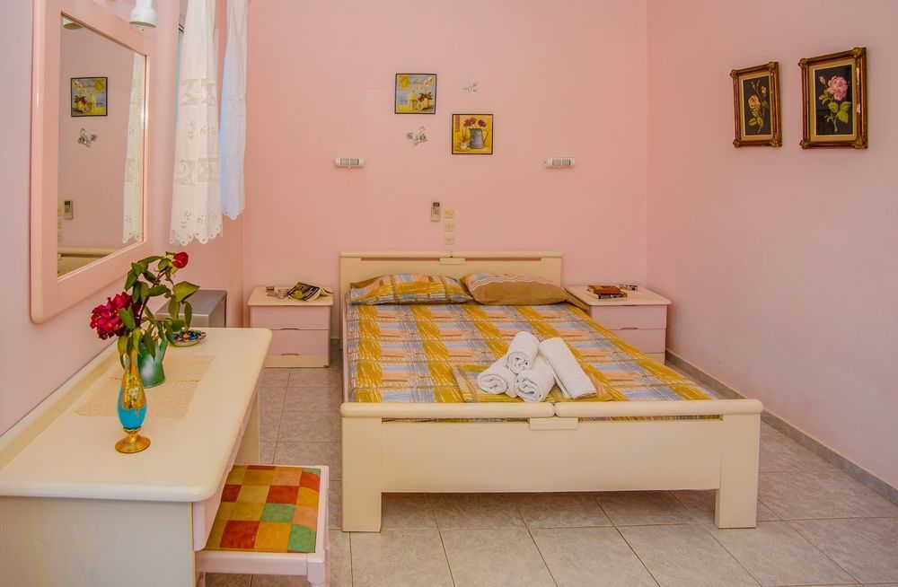 Aloni Studios & Apartments Λάσση Εξωτερικό φωτογραφία